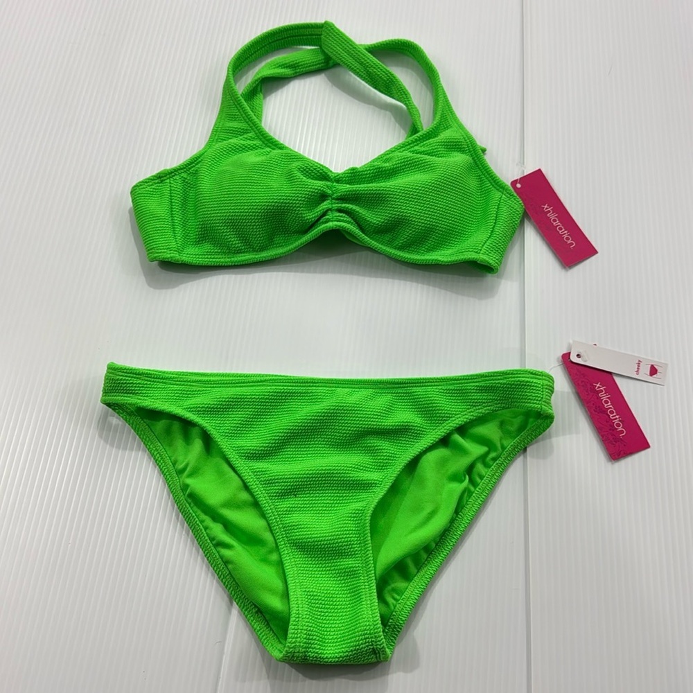 J25. NWT Xhilaration Bright Green Swimsuit (S 0-2)